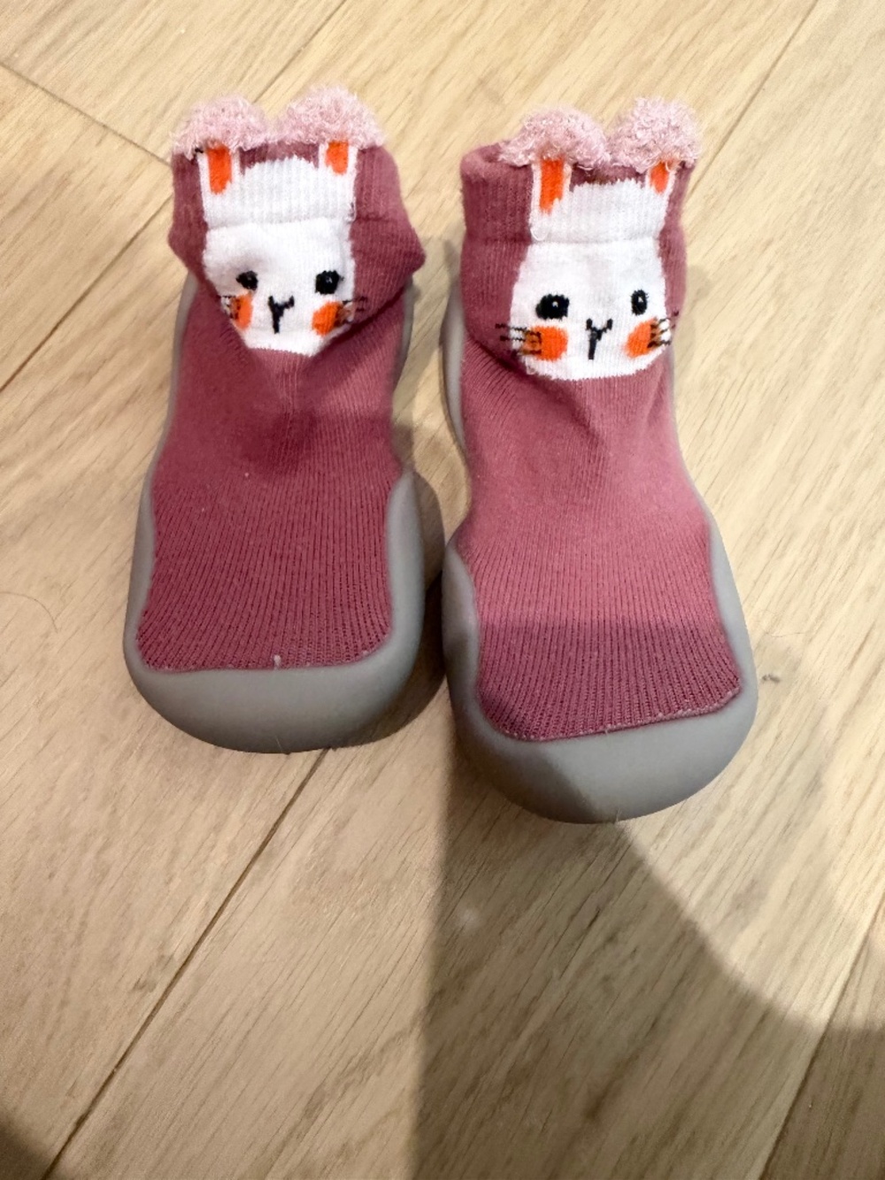 baby walking shoe socks bunny print 18-24 months